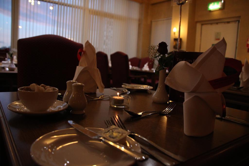 Cairn Hotel Bathgate Kültér fotó