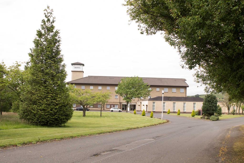 Cairn Hotel Bathgate Kültér fotó