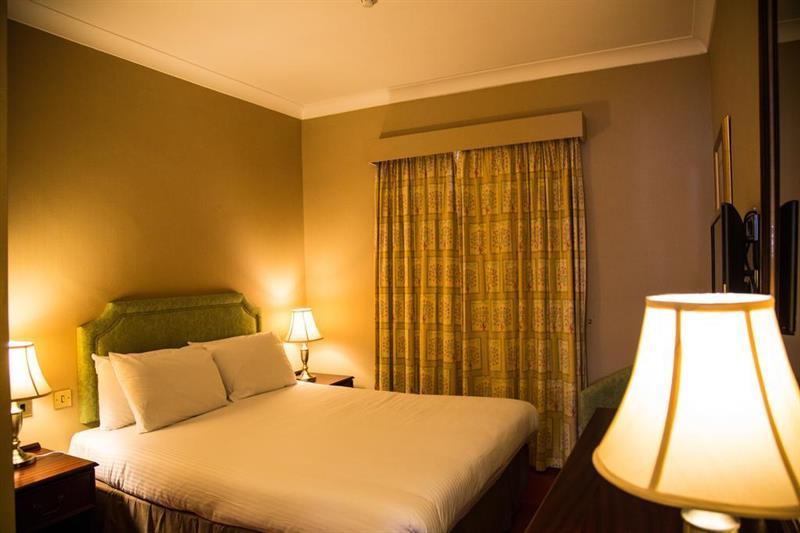 Cairn Hotel Bathgate Kültér fotó